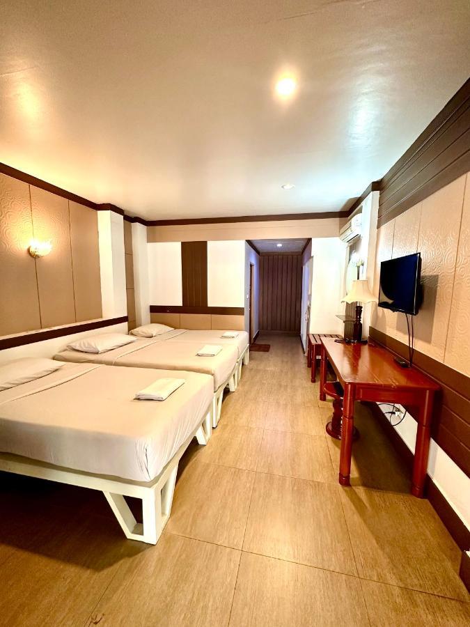 Bansuan Resort Nakhon Sawan Exterior foto